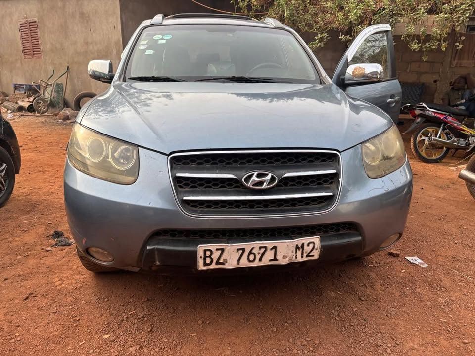 Hyundai santafe 2010 propre
