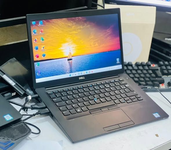 DELL LATITUDE 7480 - core i5 6Th generation