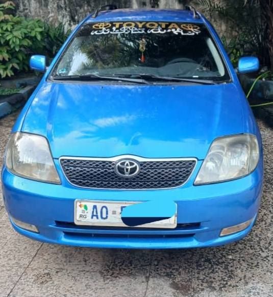Toyota corolla Drogba familiar