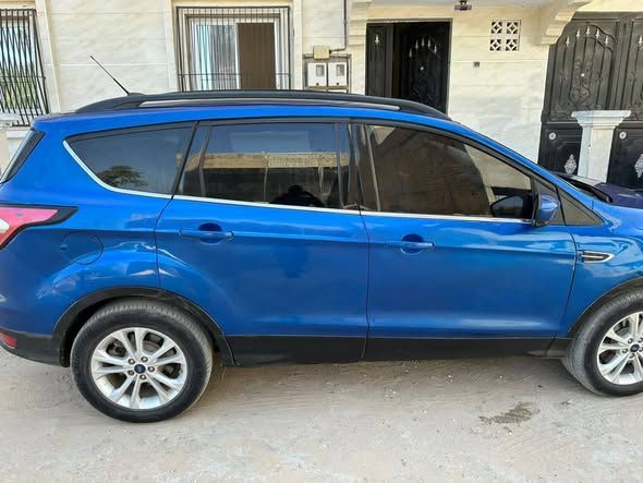 Année 2018  Moteur 2.0 136000km