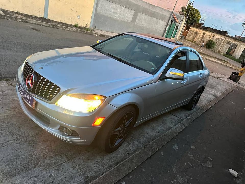 Mercedes c300  Année 2008-2009