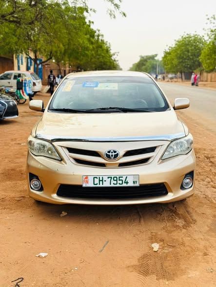 Toyota Corolla LE année 2013