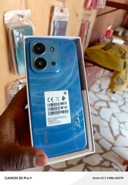 Redmi 15c  128/4+4ram